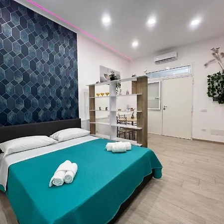 Domus Neapolis
